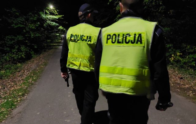 77-latek zgubił się na grzybach w Stańkowie. Szukało go ponad 200 policjantów