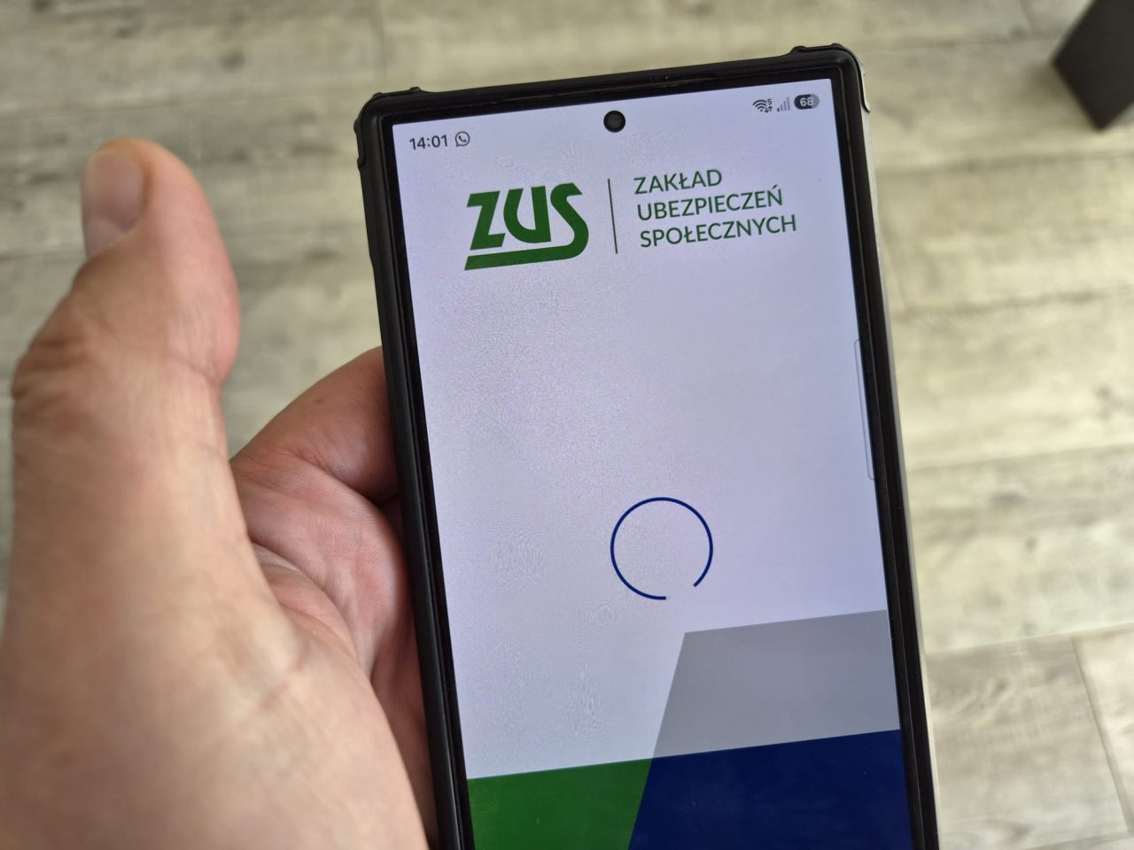 Składki ZUS można teraz płacić przez aplikację mZUS dla Płatnika