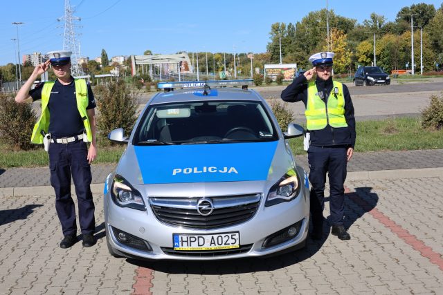Syreny radiowozów w Lublinie. Policjanci oddali hołd sierż. Natanowi Sieroniowi