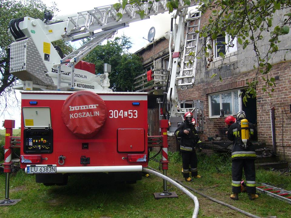 999