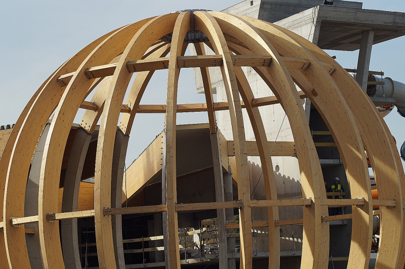 867