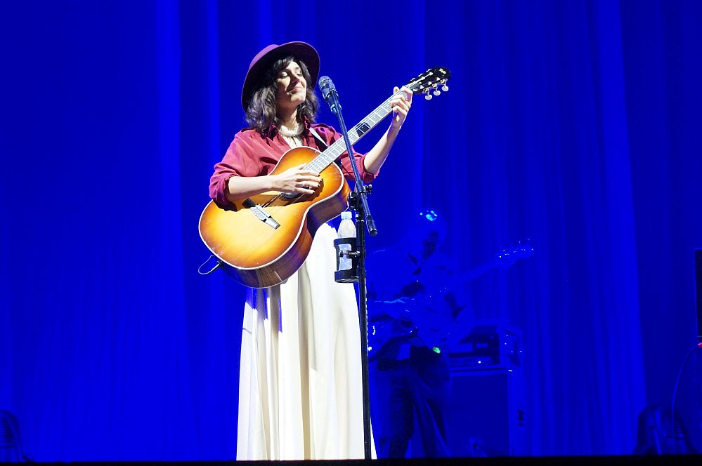 139