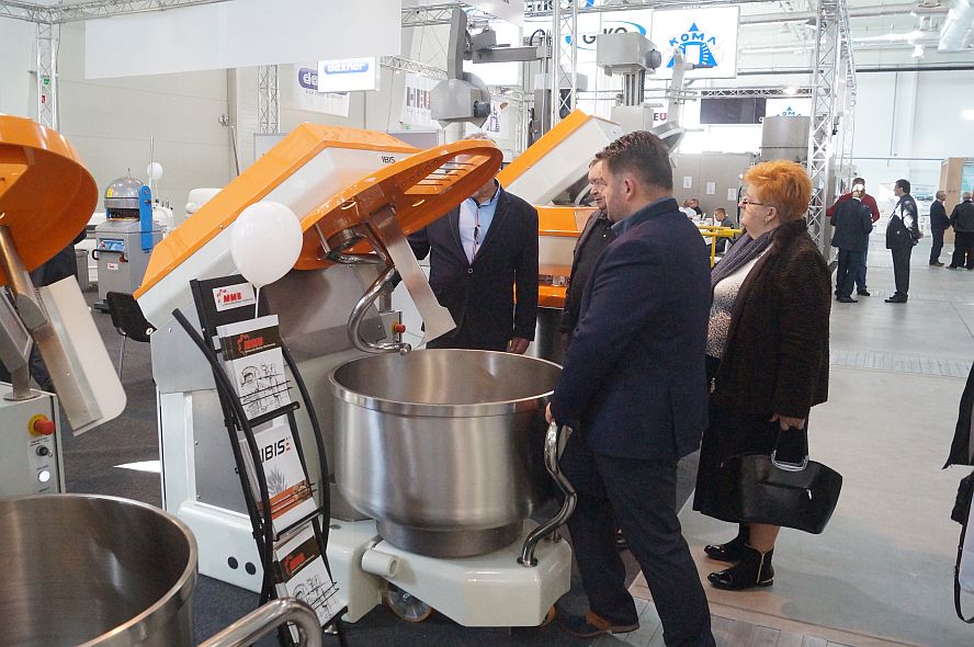 119