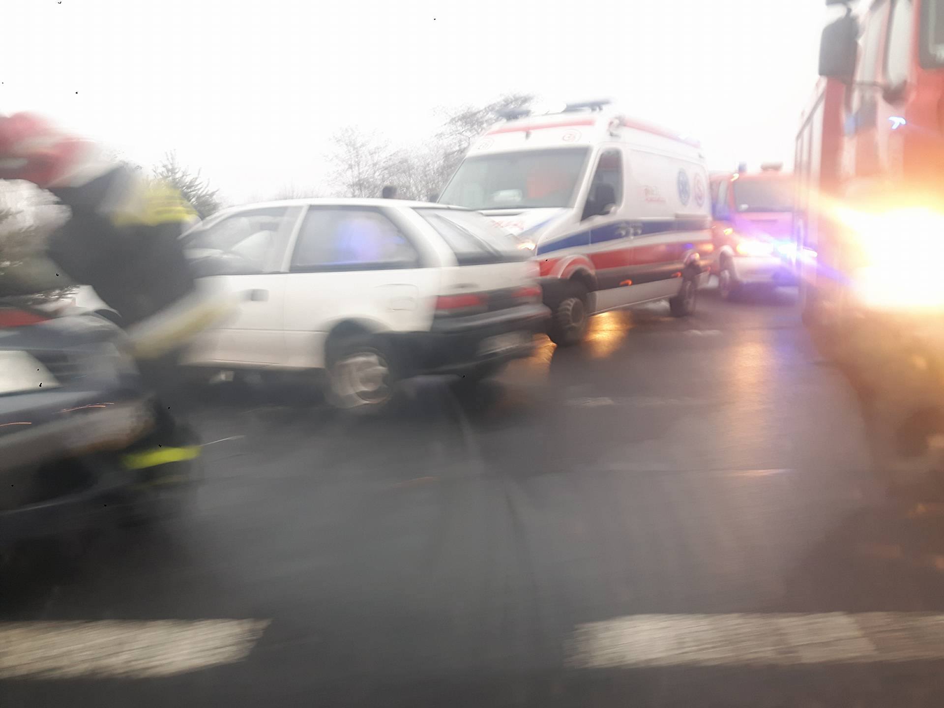 16196853_1326349510761899_110545