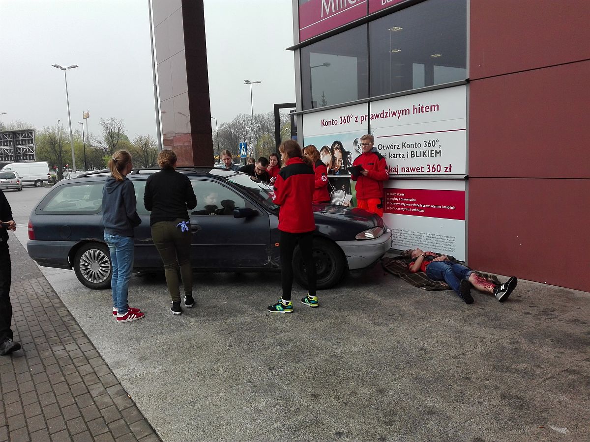 43