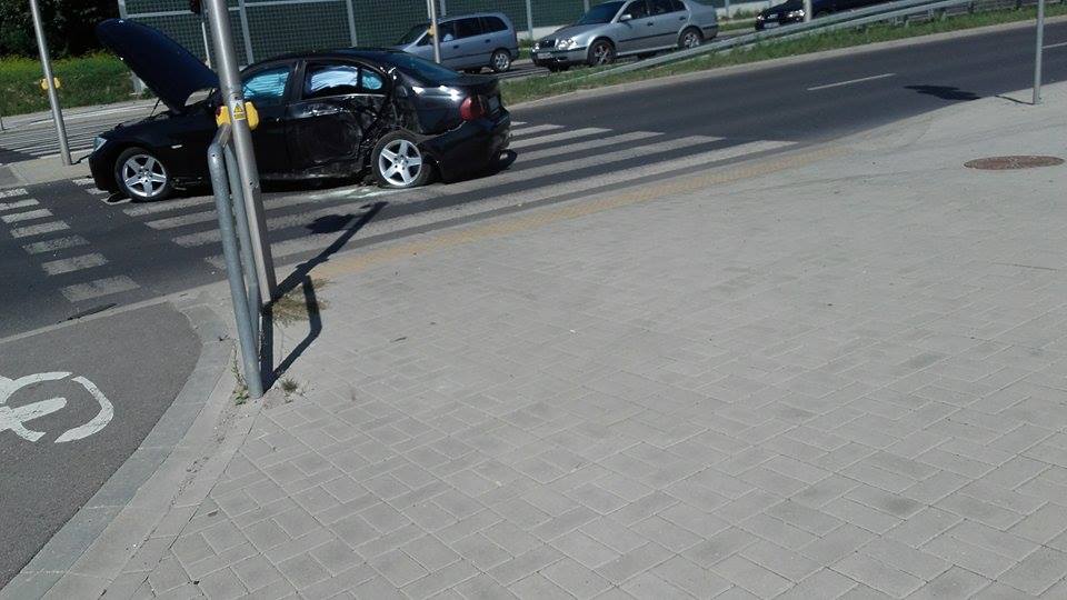 20632779_1418225221629003_196990