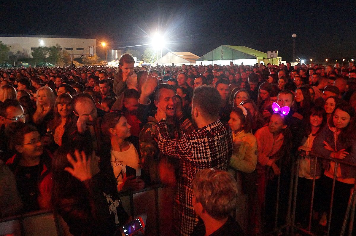 106