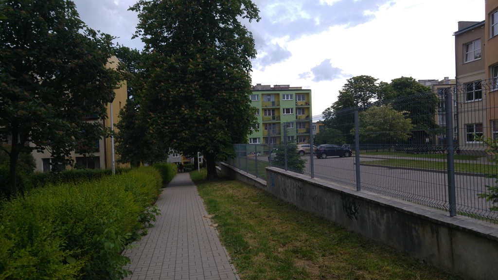 Zuchów-4f