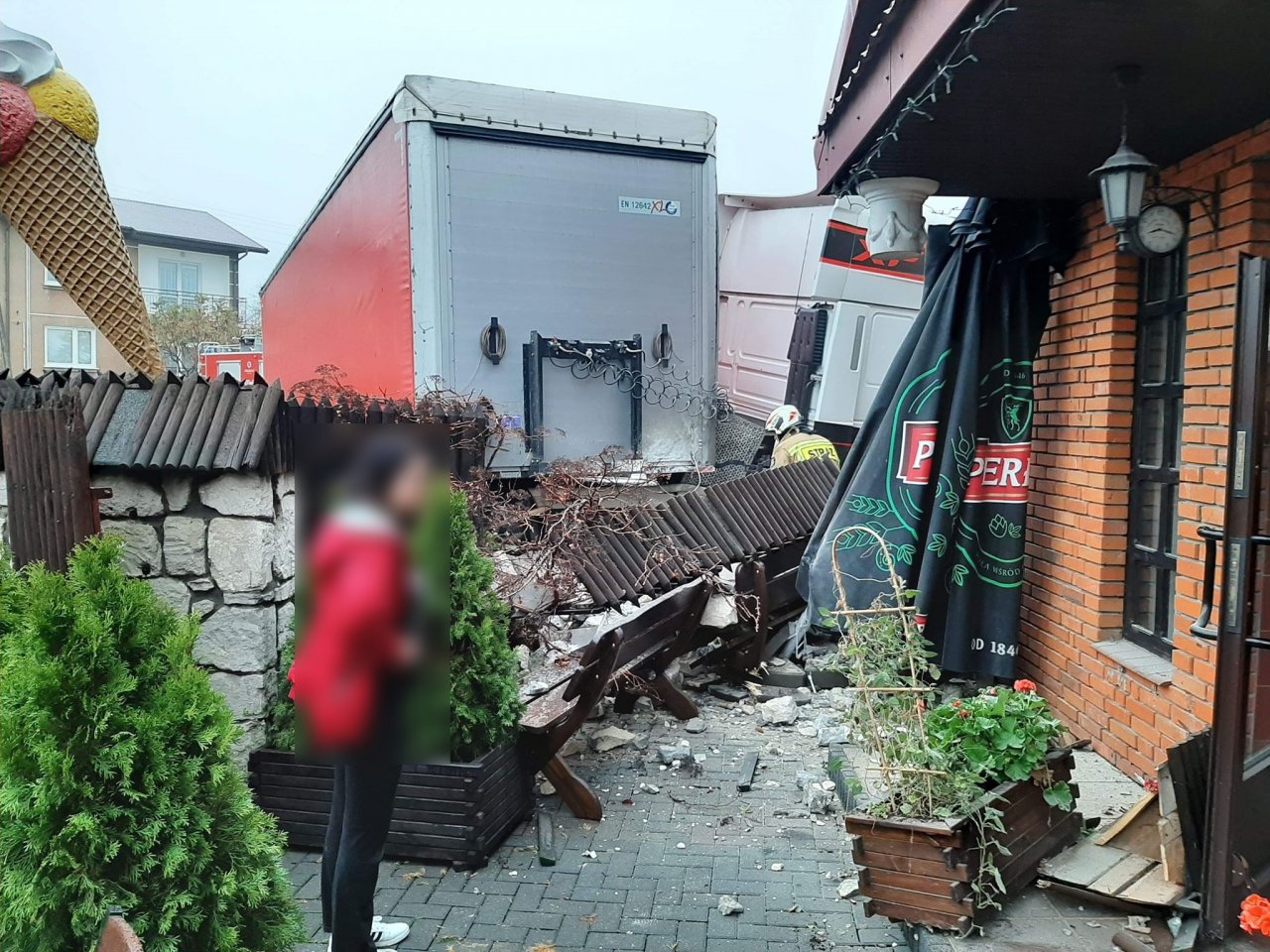 74624051_947159995671377_7650555915002707968_n
