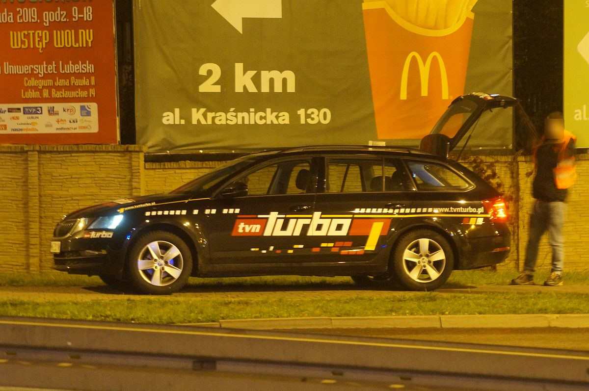 250