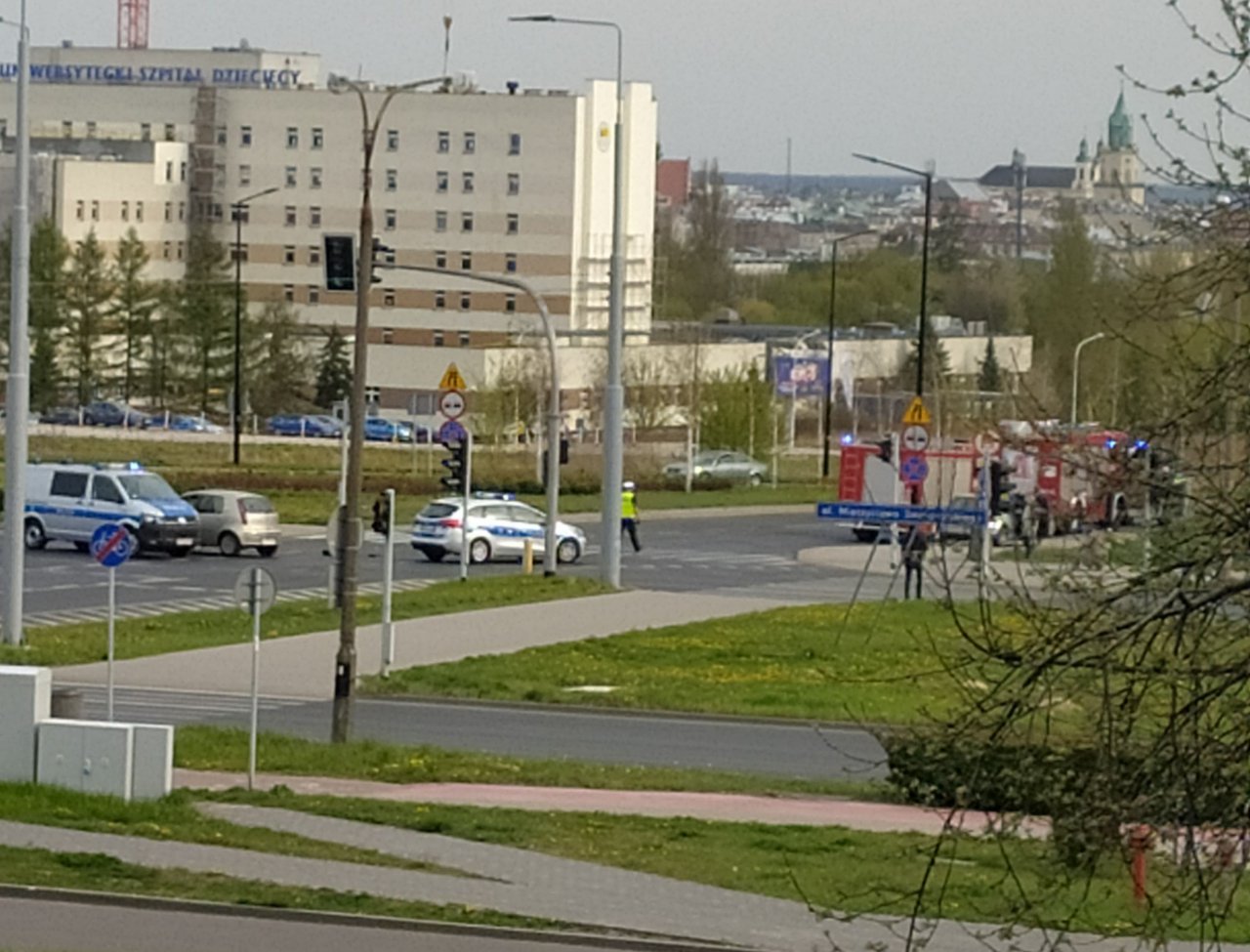 100d82