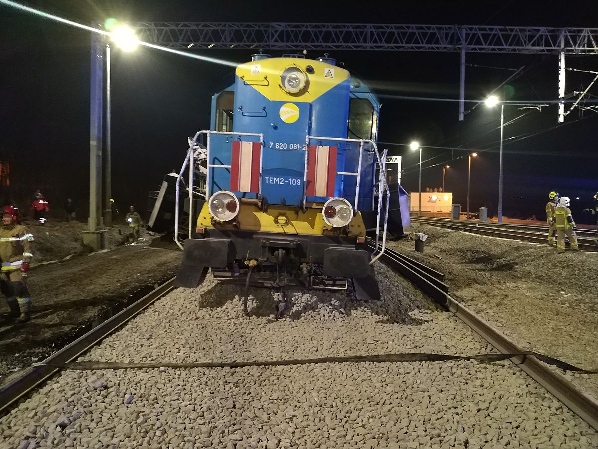 200a27