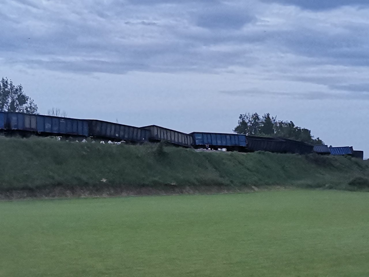 100s89