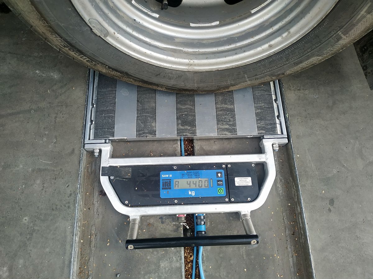 101m72