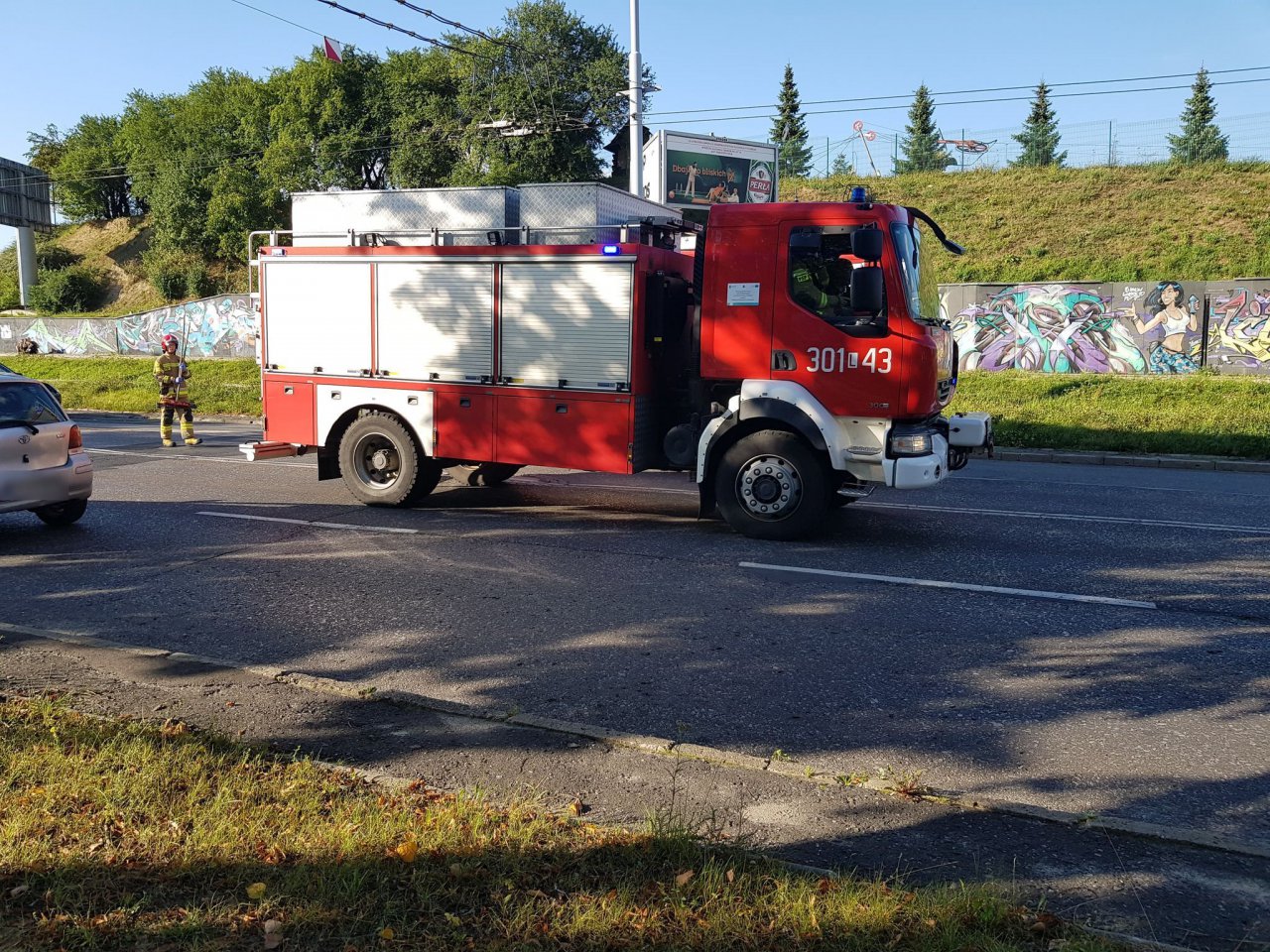 102b7