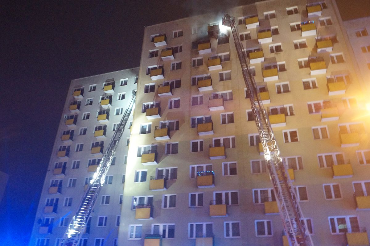 105h4
