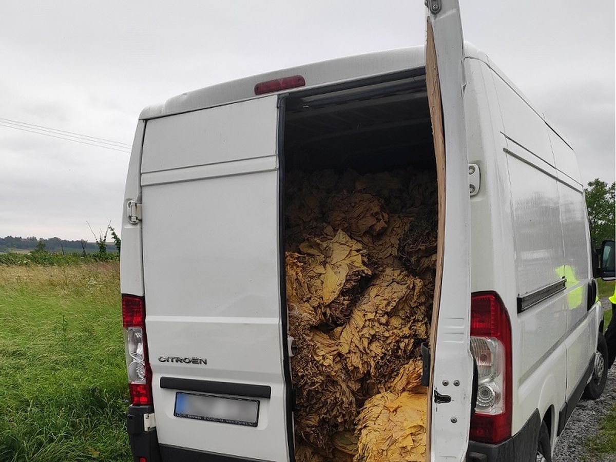 105o77