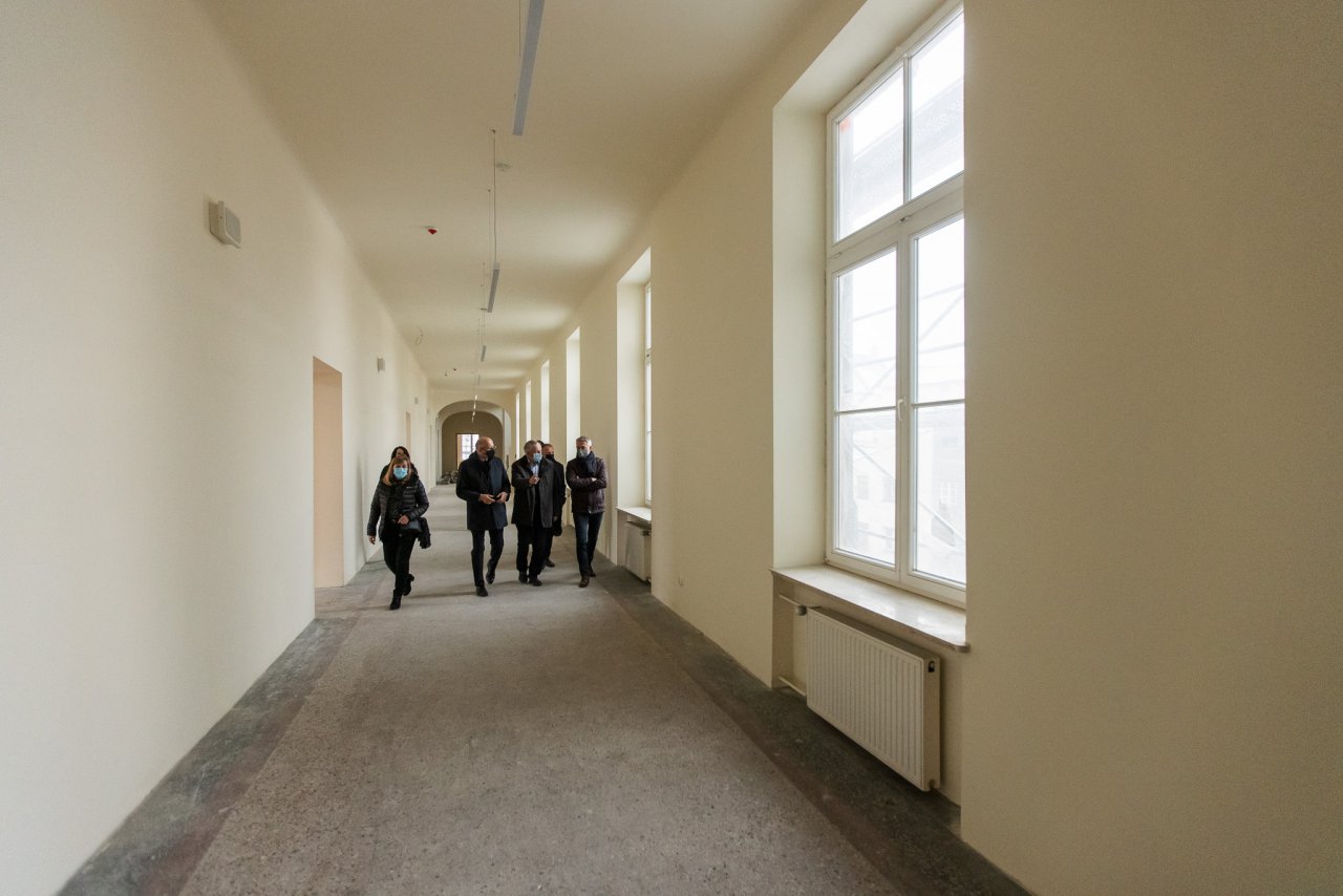 Wizyta gospodarska Prezydenta Krzysztofa Żuka w ZSE im. Vetterów (14)