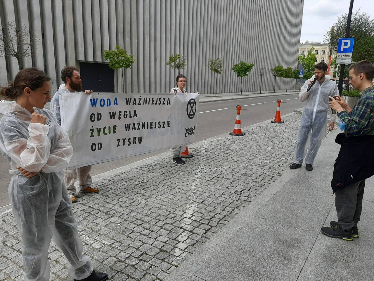 signal-2021-05-24-152743_004