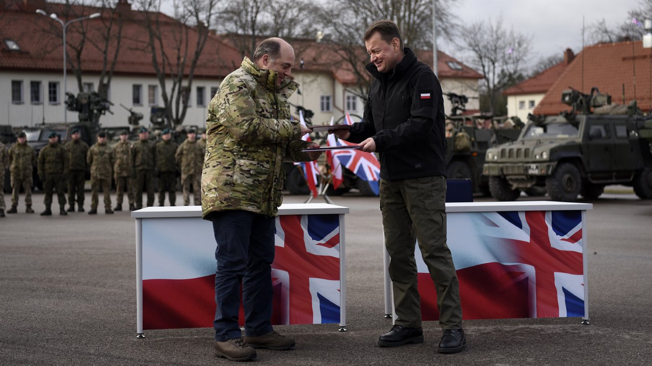 polska-i-wielka-brytania-zacieniaj-wspprac_51687696582_o