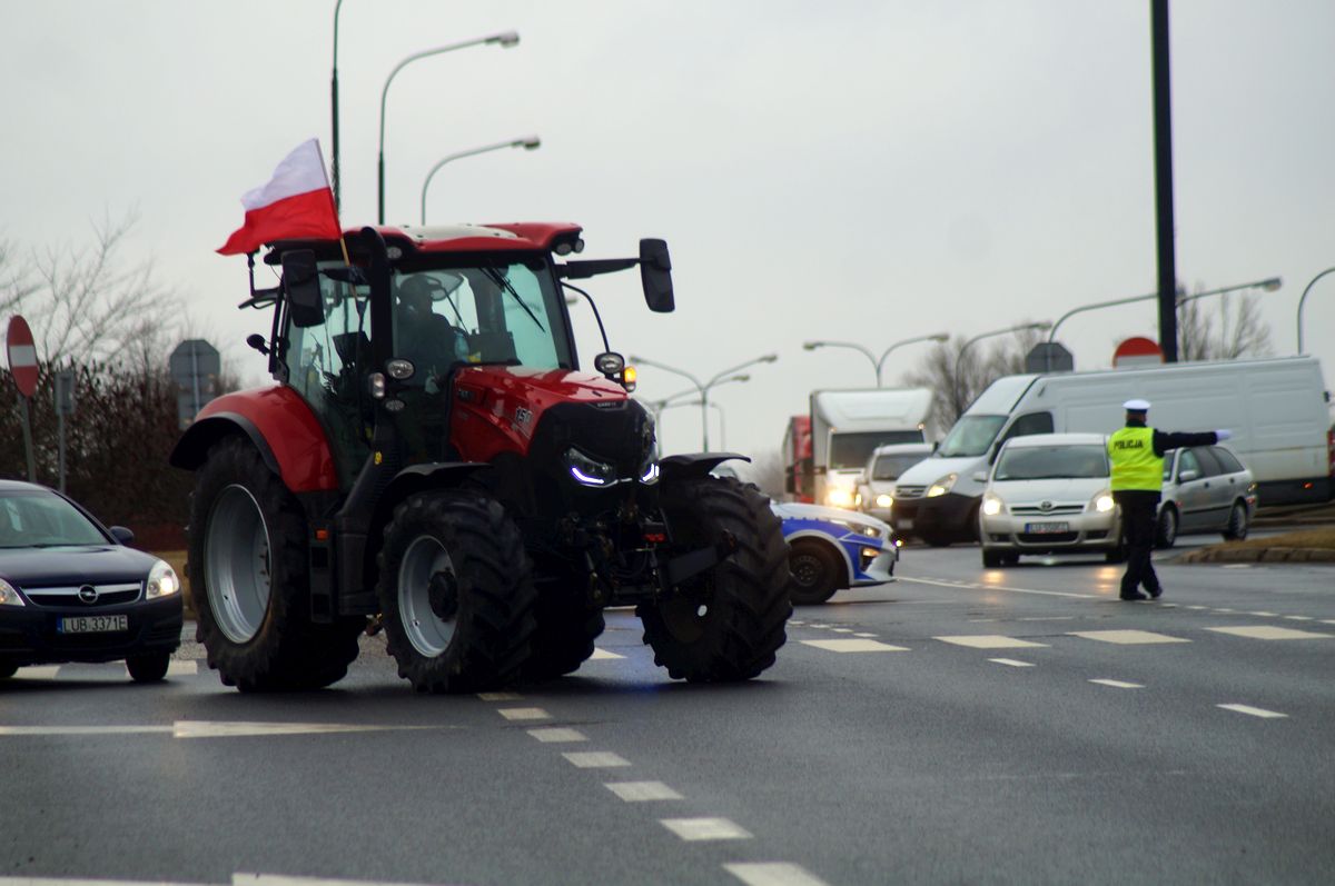 111t7