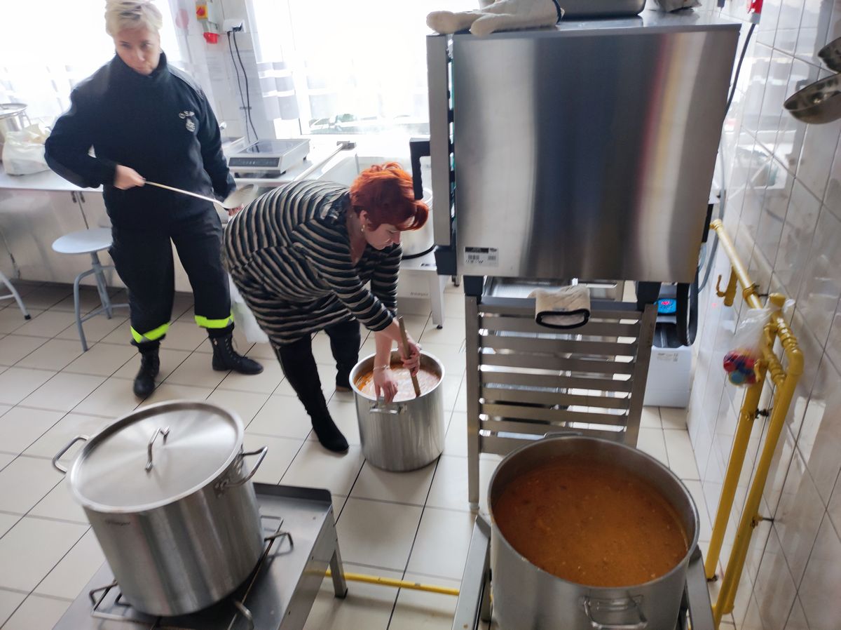 112f4
