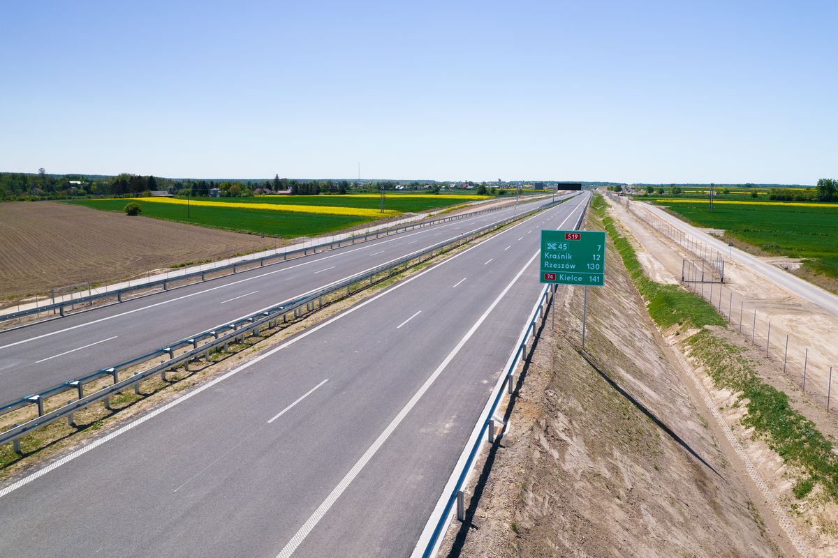 113g85