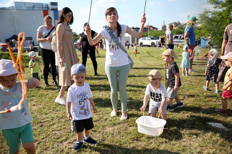 113y90