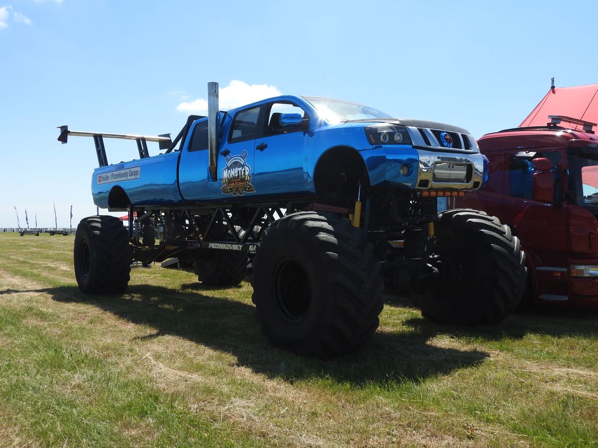 113x43