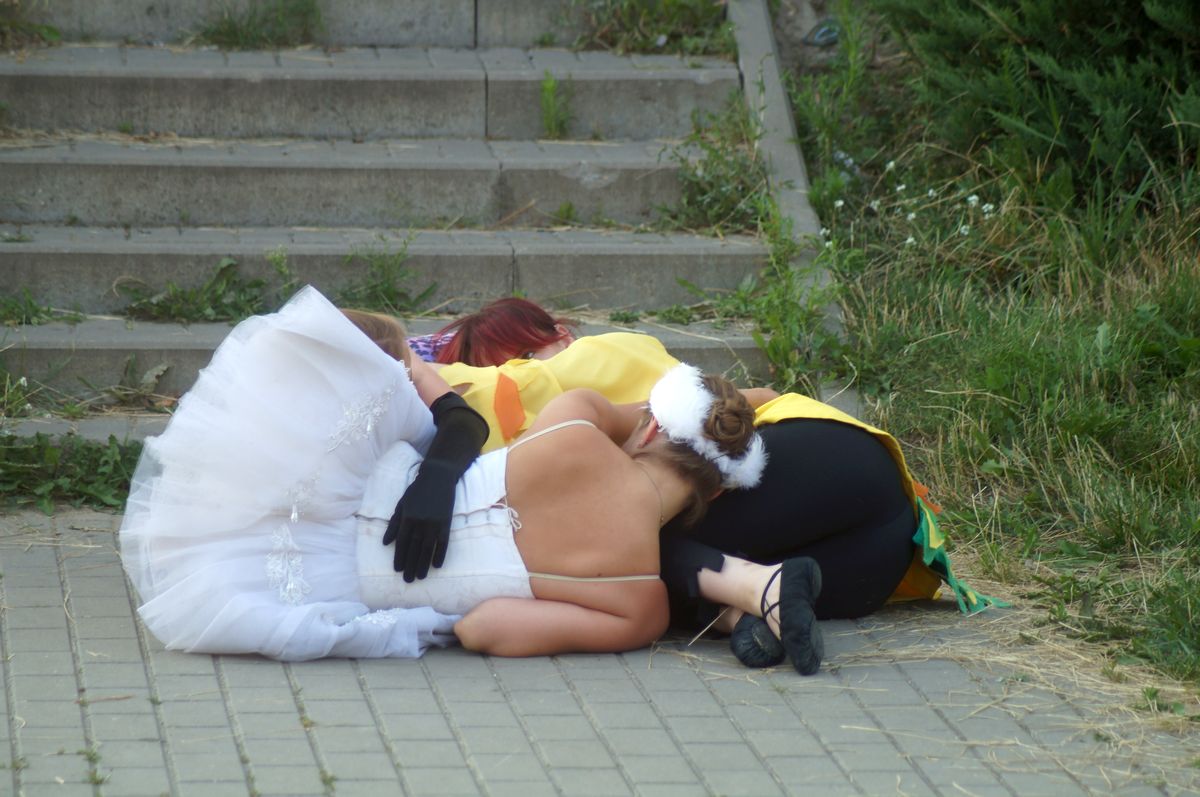 114r98