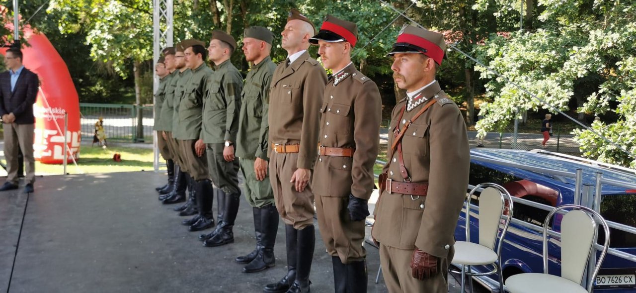 114z56