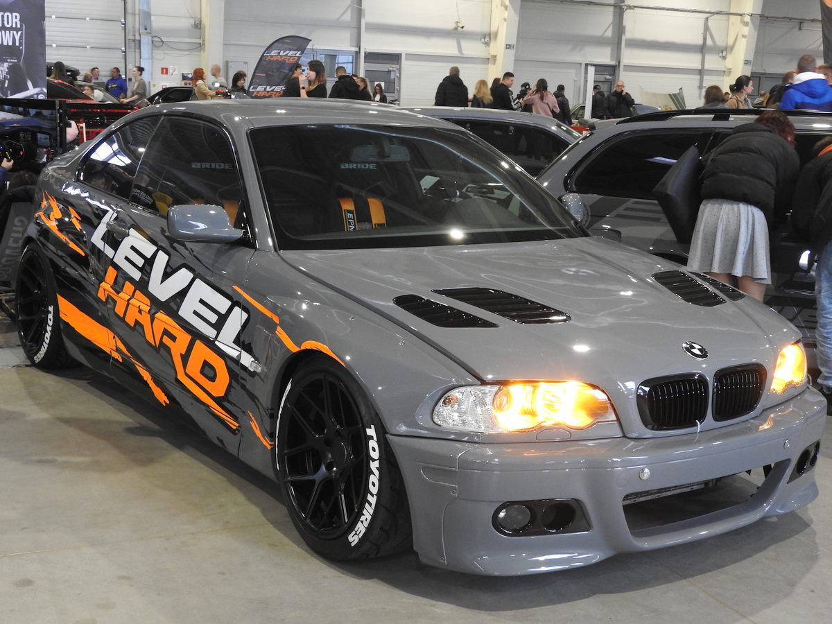 115z4