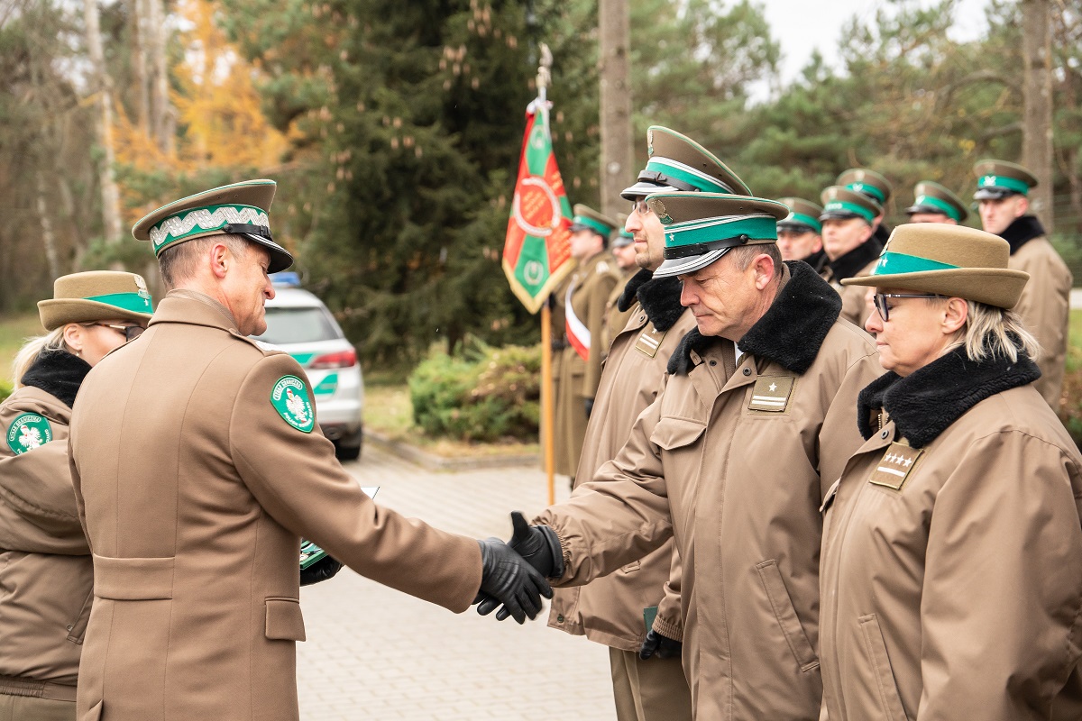 zb1812