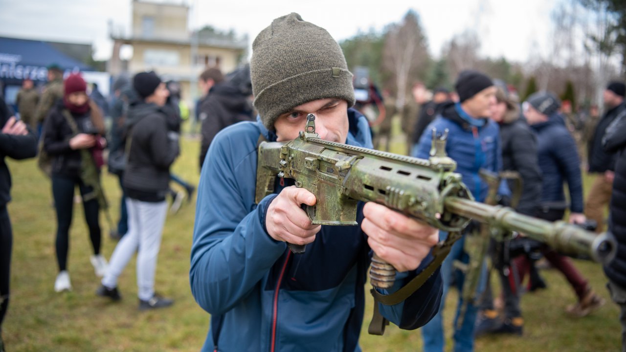 rozpoczcie-ii-edycji-programu-trenuj-z-wojskiem_52626399649_o