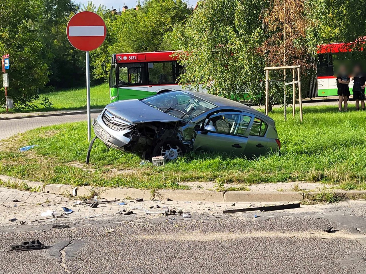 121n9