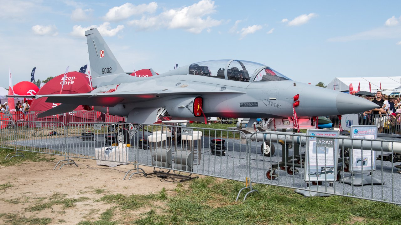 niezwycieni-w-przestworzach--wystartowa-air-show-radom_53142128027_o