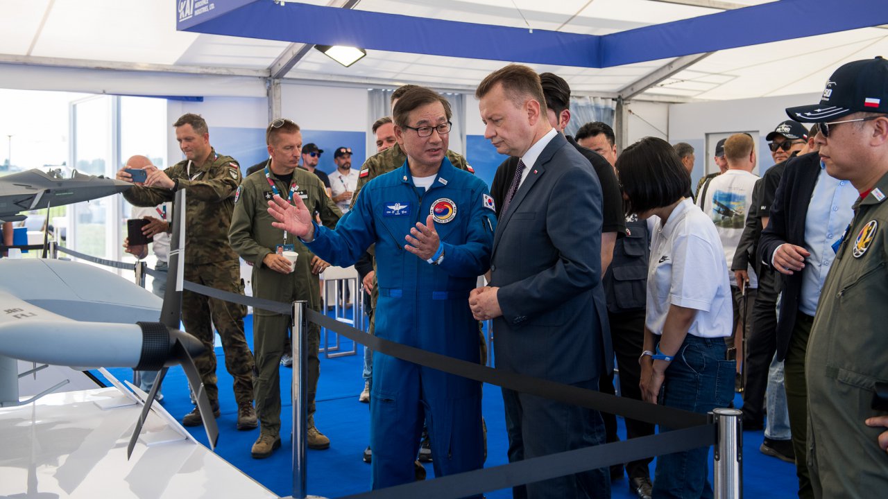 niezwycieni-w-przestworzach--wystartowa-air-show-radom_53142714191_o