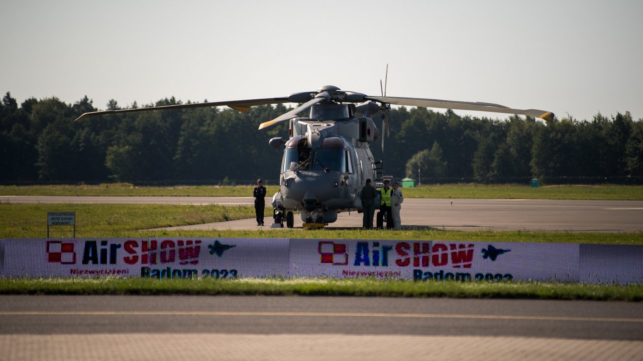 niezwycieni-w-przestworzach--wystartowa-air-show-radom_53142921059_o