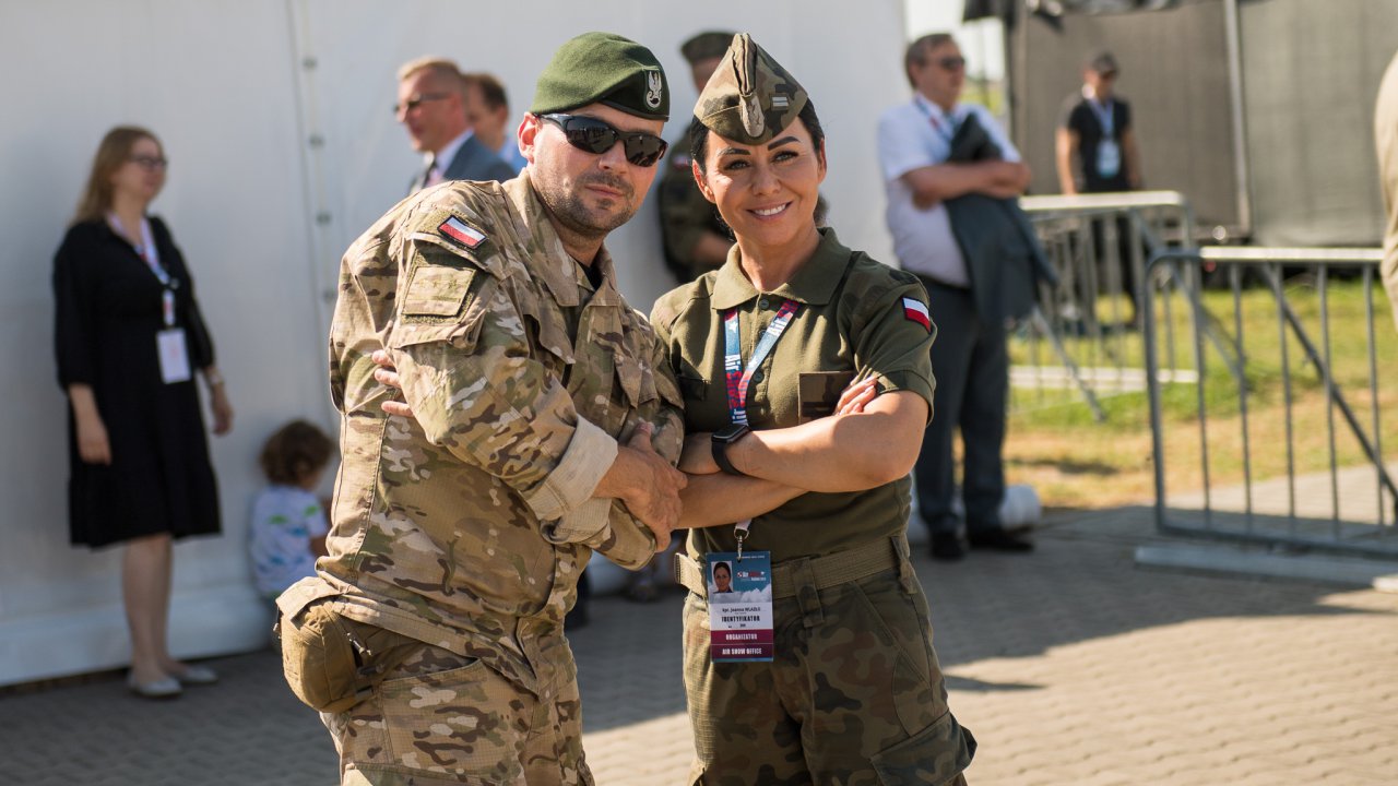 niezwycieni-w-przestworzach--wystartowa-air-show-radom_53142921309_o