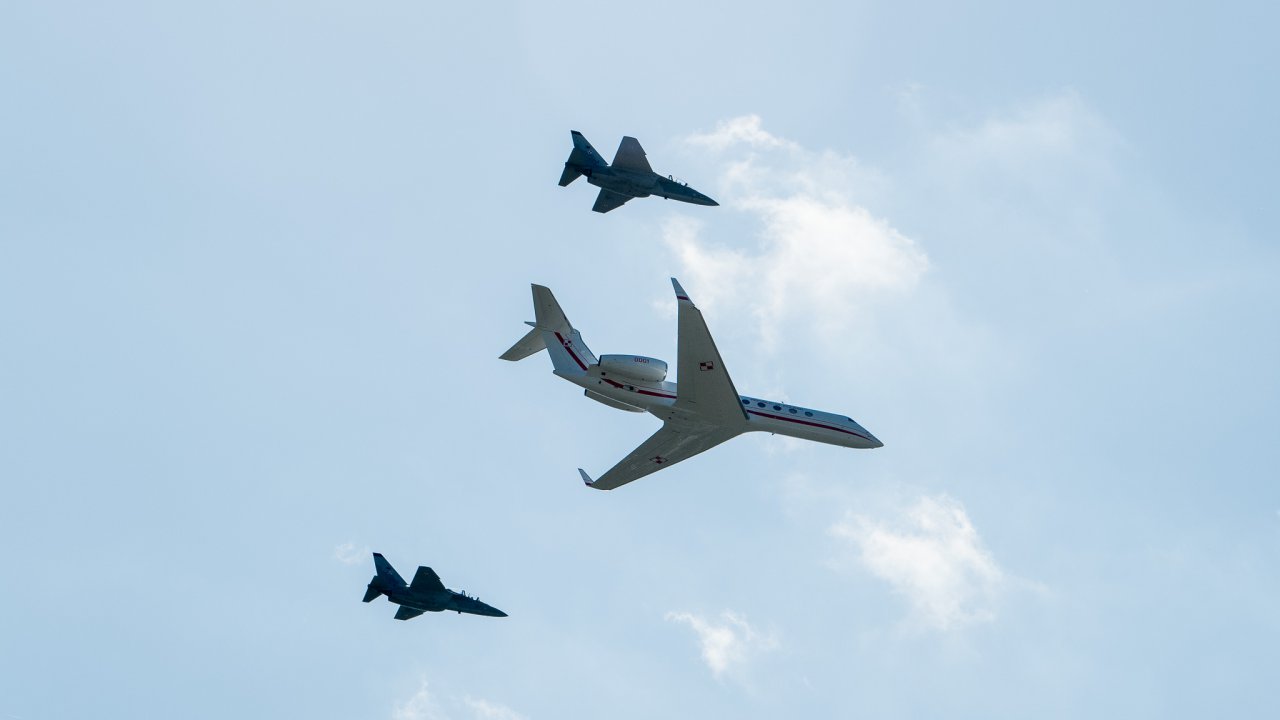 niezwycieni-w-przestworzach--wystartowa-air-show-radom_53143131440_o