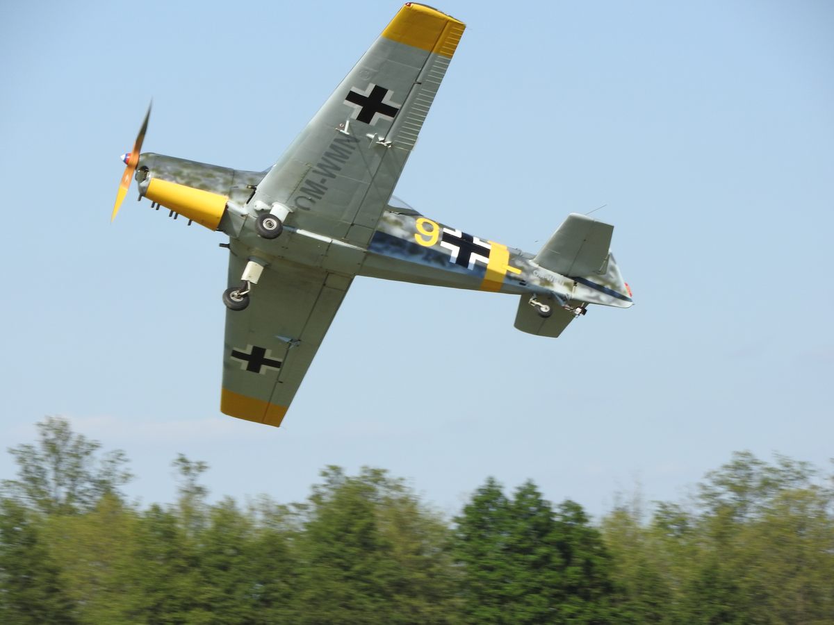 121m12