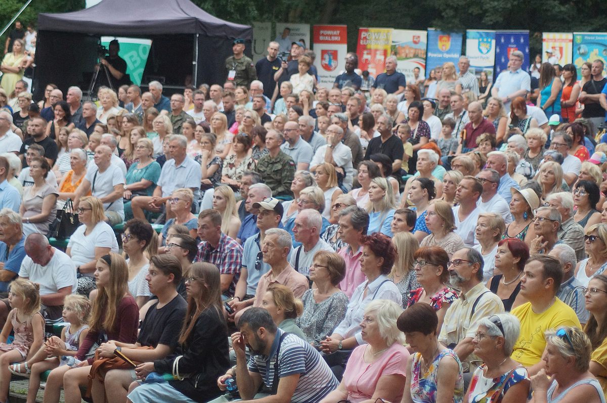 121t9