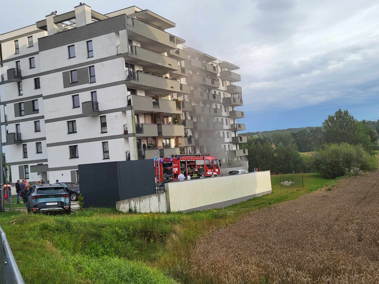 121j97