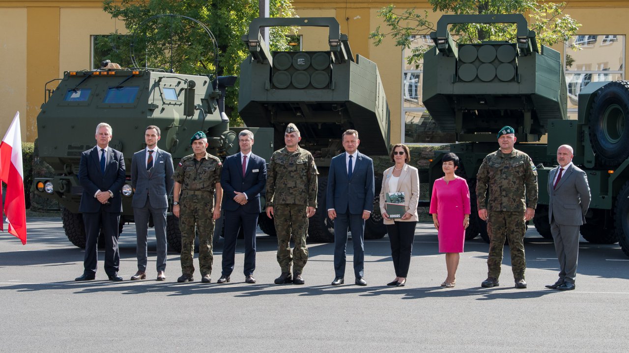 zatwierdzenie-umowy-na-himarsy-z-udziaem-szefa-mon_53180403893_o