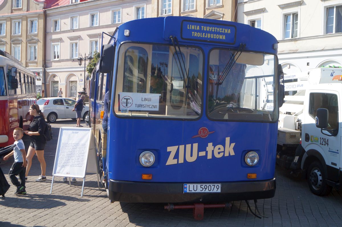 122t90