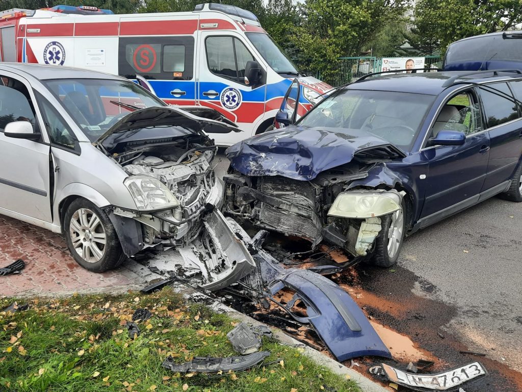 Wypadek-powiat-tomaszowski-7-1024x768