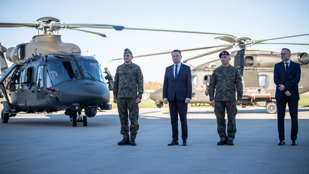 przekazanie-nowych-migowcw-aw-149-onierzom-wojska-polskiego_53296462847_o