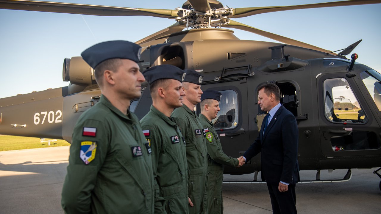 przekazanie-nowych-migowcw-aw-149-onierzom-wojska-polskiego_53296463057_o