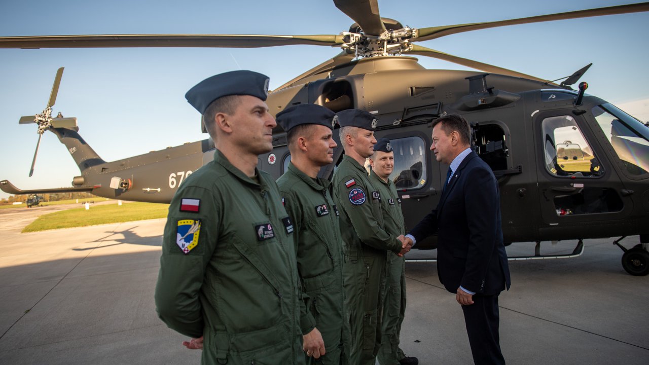 przekazanie-nowych-migowcw-aw-149-onierzom-wojska-polskiego_53297581098_o