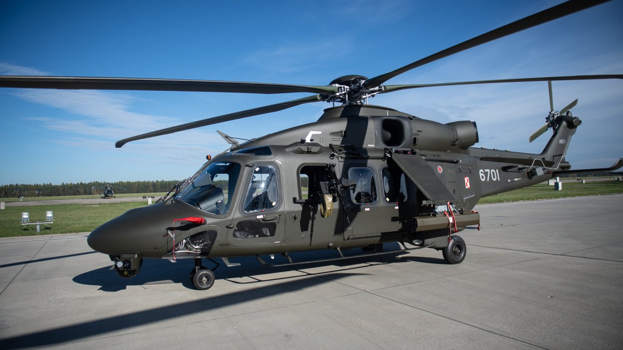 przekazanie-nowych-migowcw-aw-149-onierzom-wojska-polskiego_53297581233_o